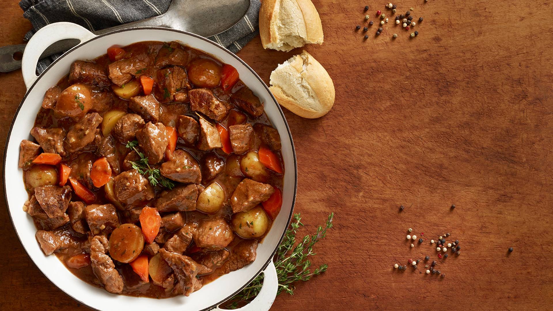 Beef Stew with bread and herbs