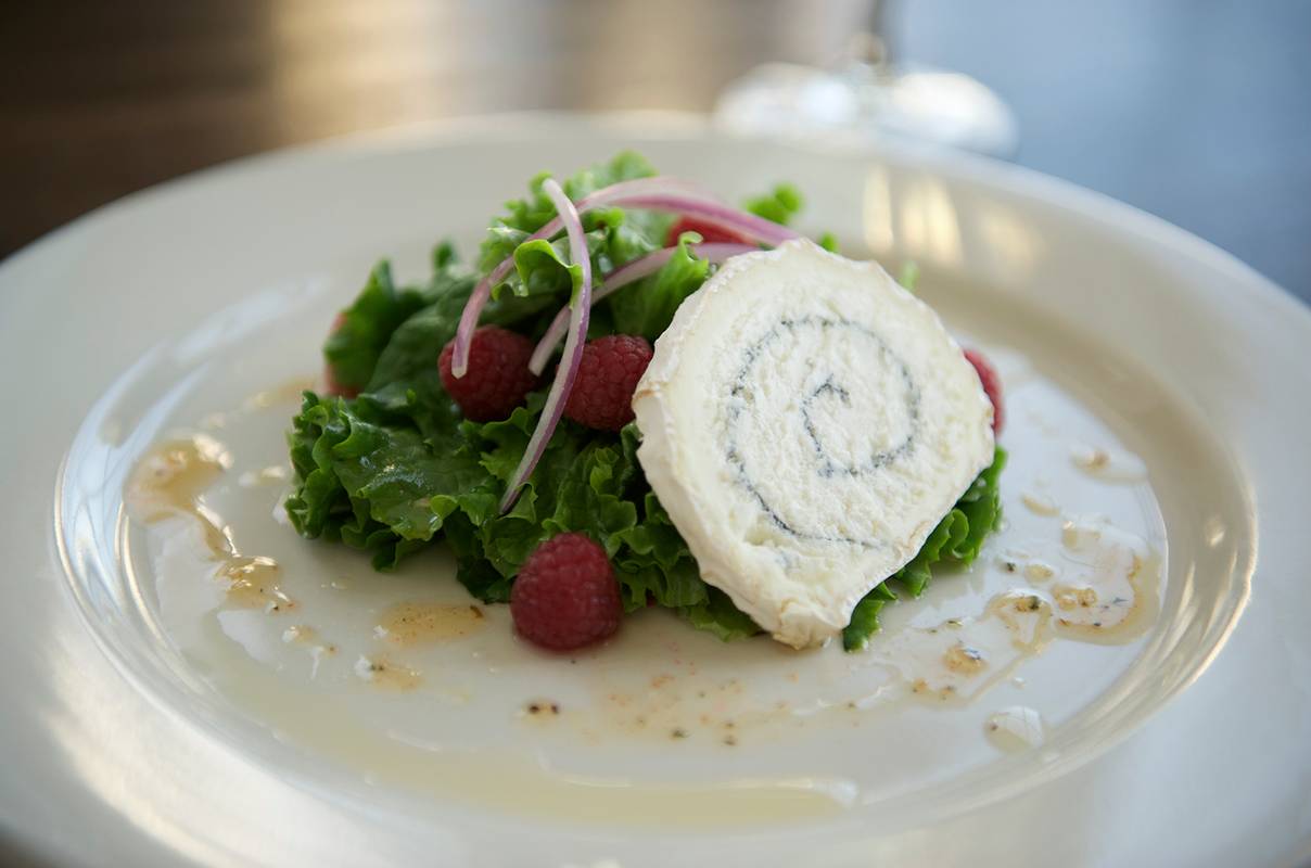 9at-091020-RFS3476-MCBook10393 copy.jpg