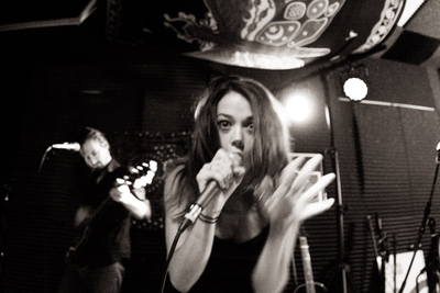Performing in live in Kaboo, Del Mar Ki Pure Energy