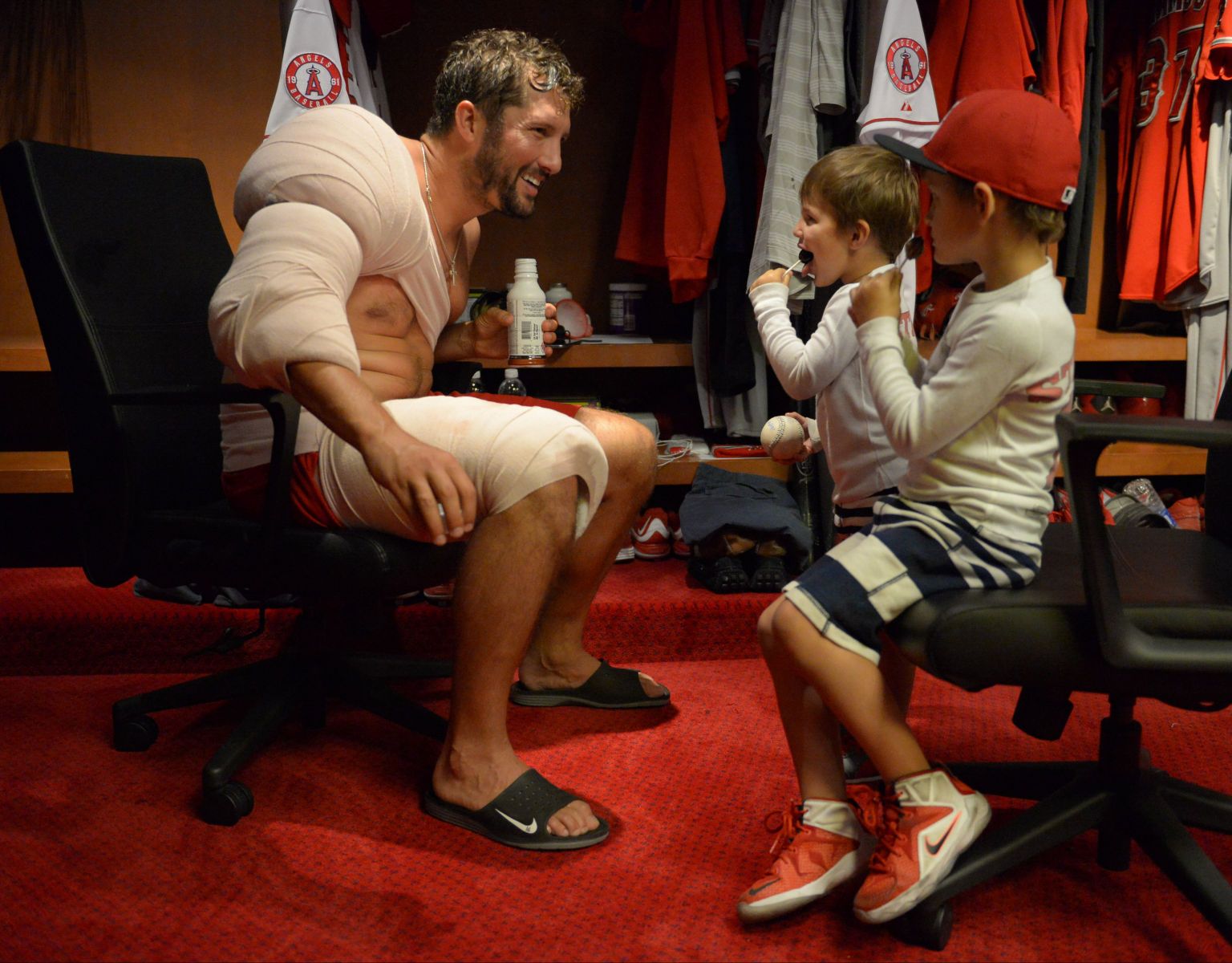 1apa_20150423_athletics_vs_angels_669