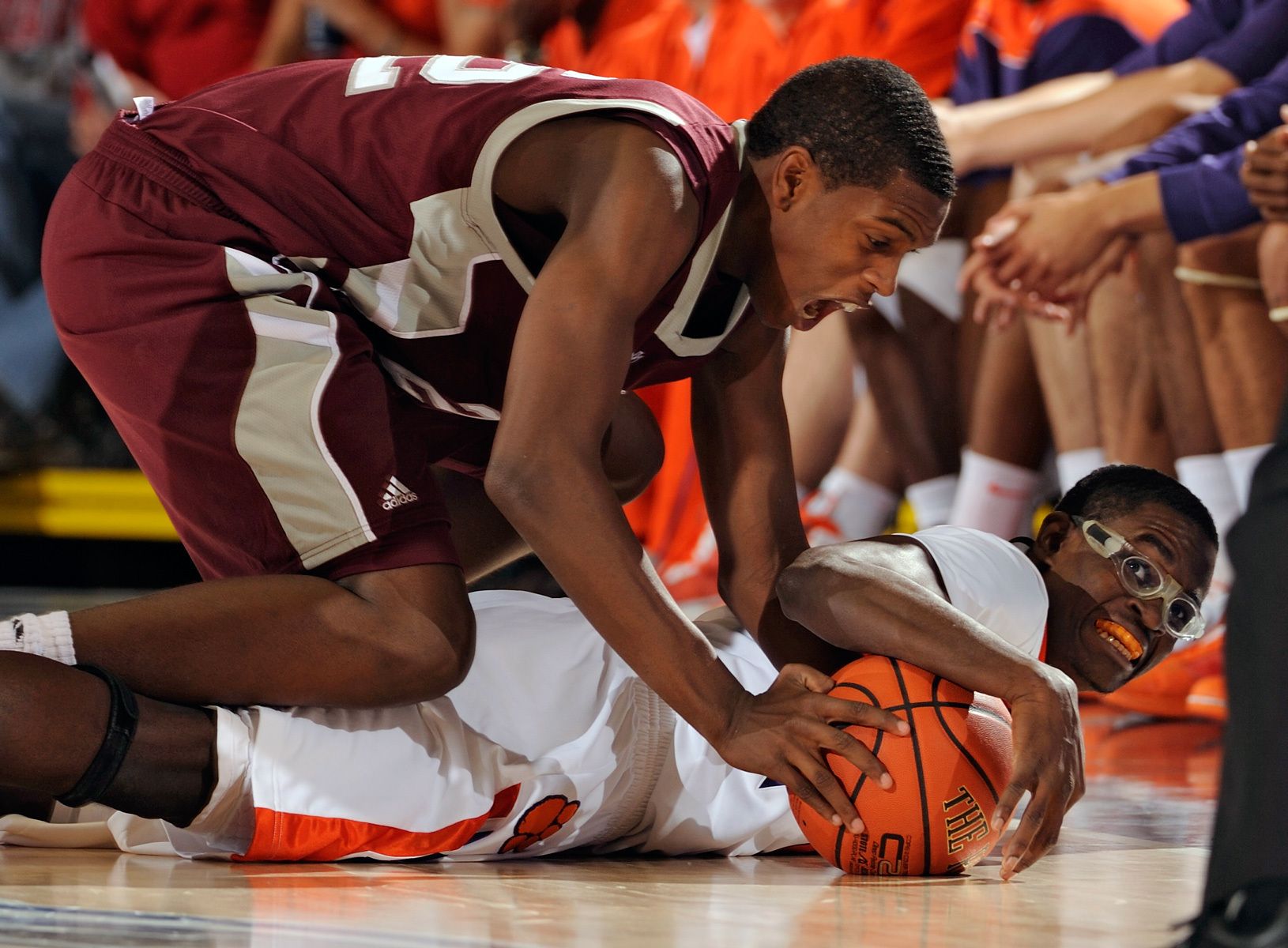 1texas_a_m_v_clemson_help