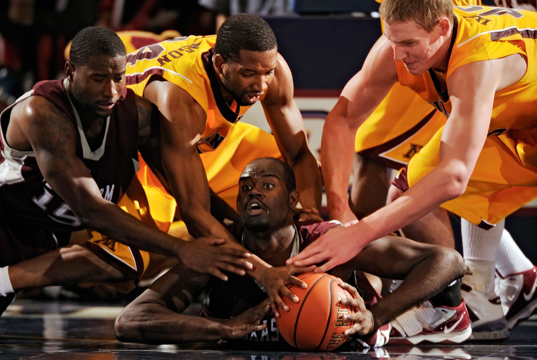 1texas_a_m_minnesota_help