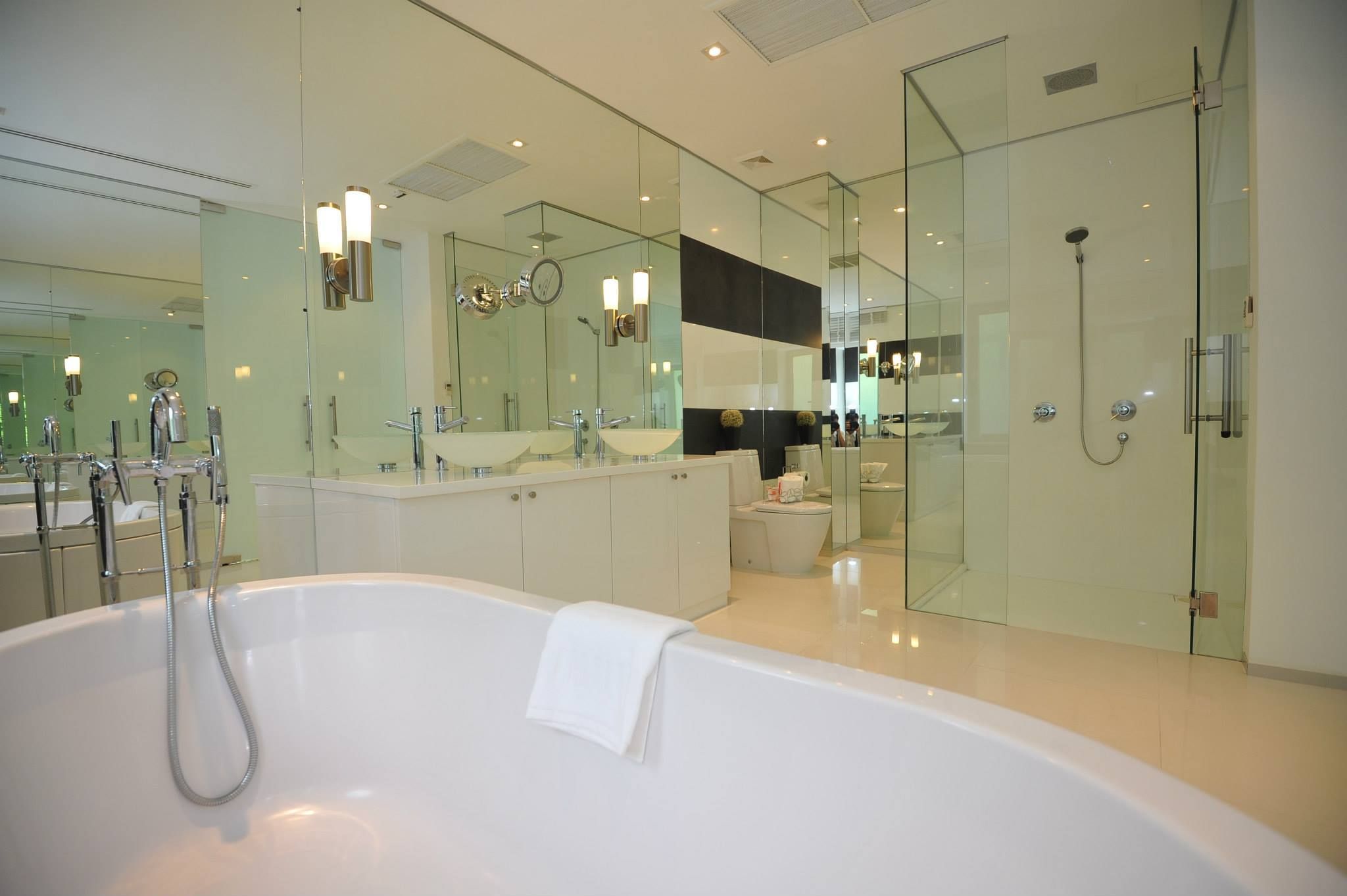 1r1048746_158389664349386_489218215_o