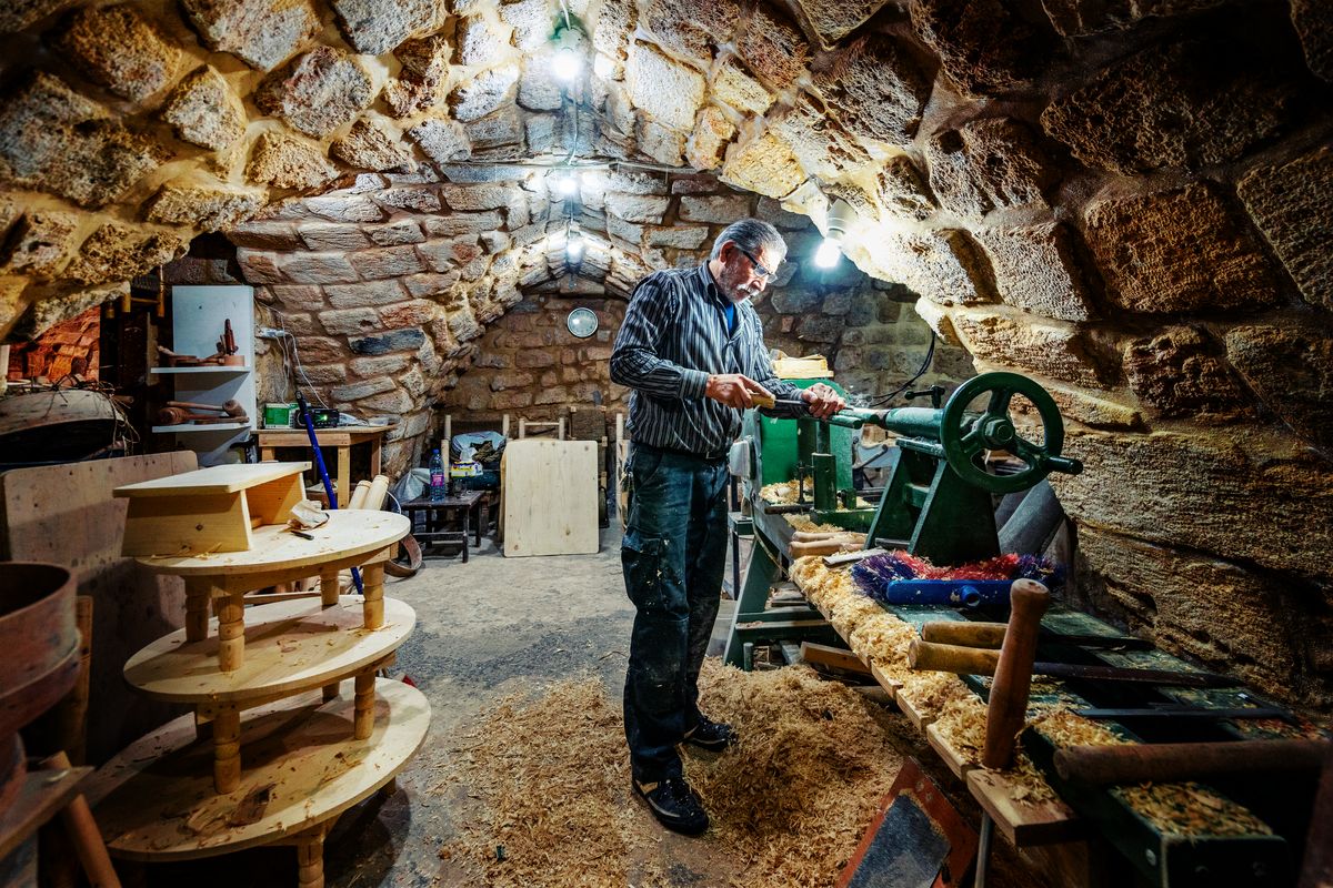 Furniture maker of Sidon 6