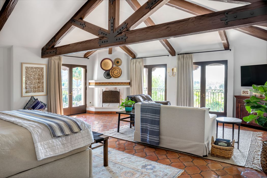 Via Medrina_0089F.jpg