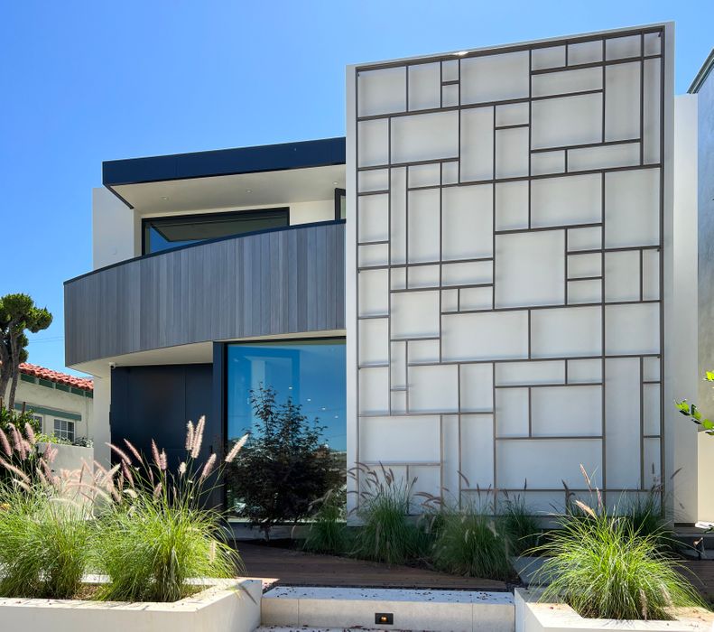 Halaby_Jasmine Art-1057F.jpg