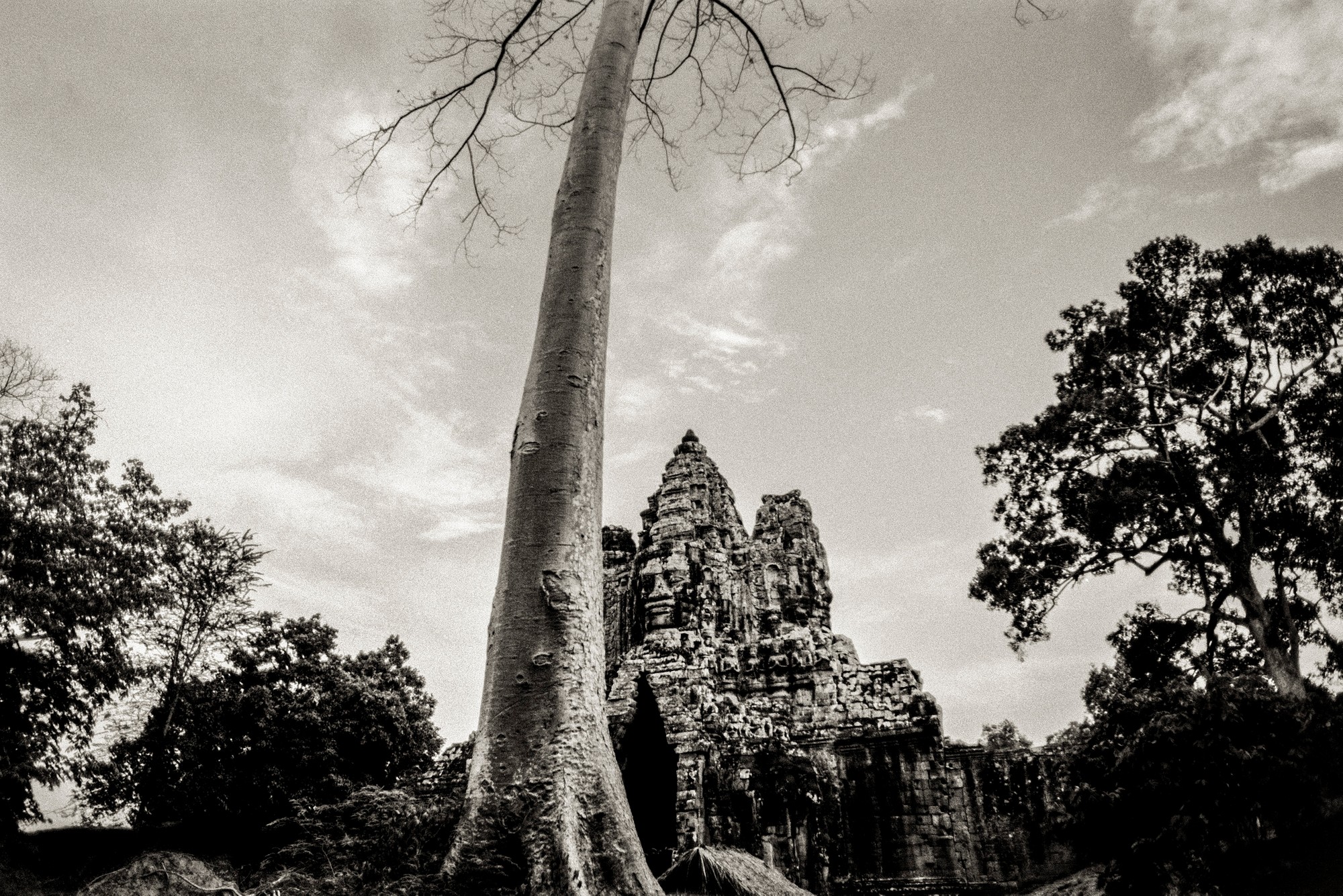 ANGKOR.F1.4_0122-Edit.jpg