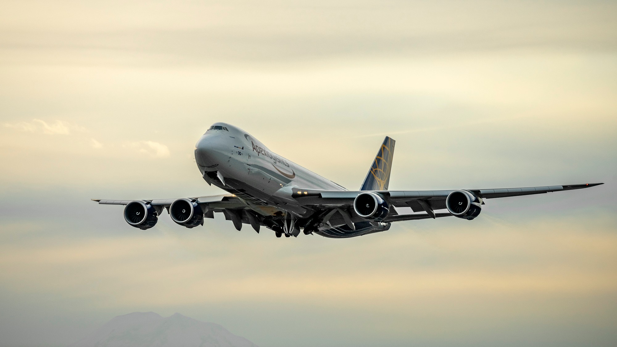BOEING.747-8.FINAL_756-2.jpg