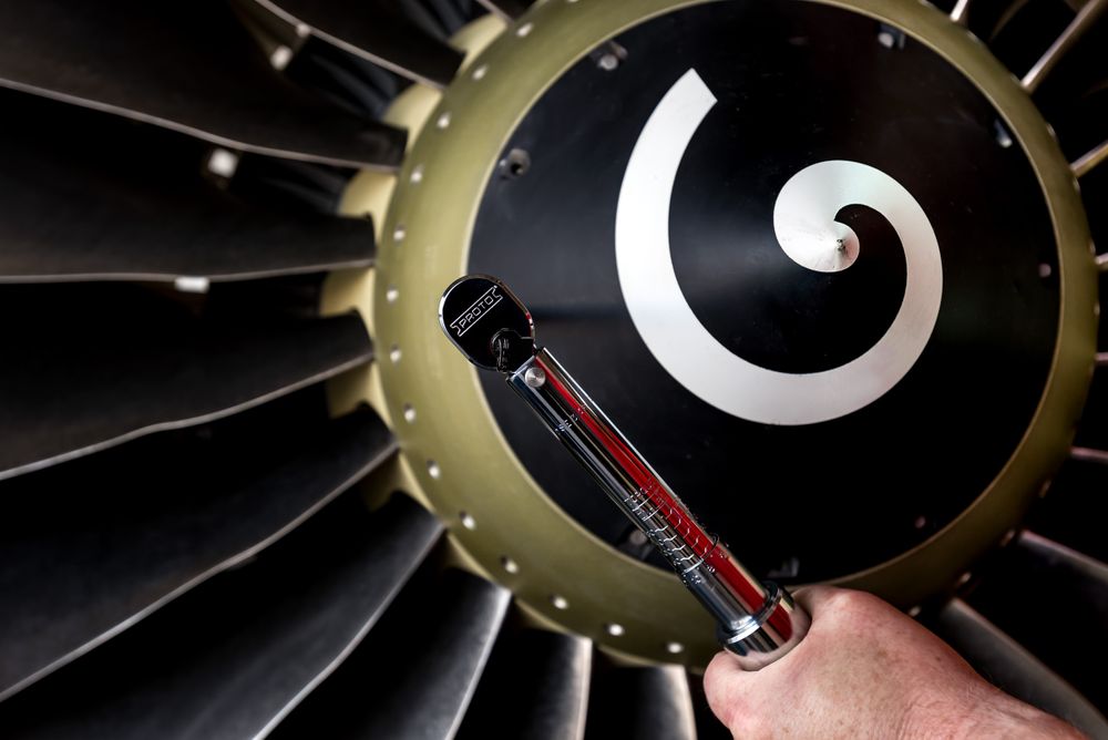 Boeing 737 maintenance with Stanley Tools. stanley.ALASKA.AIRLINES_02805-Edit.jpg