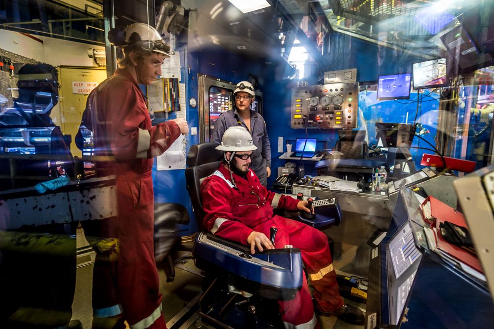 Polar Pioneer Arctic oil exploration. shell.polar.pioneer_31-2.jpg