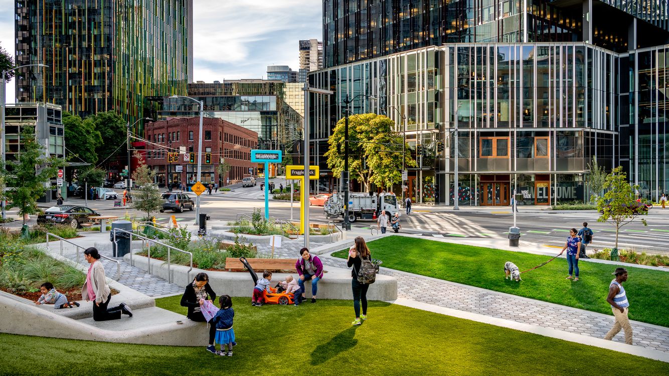 Triangle Park and Stratus Tower. Seattle, WA triangle.park_0578-4.jpg