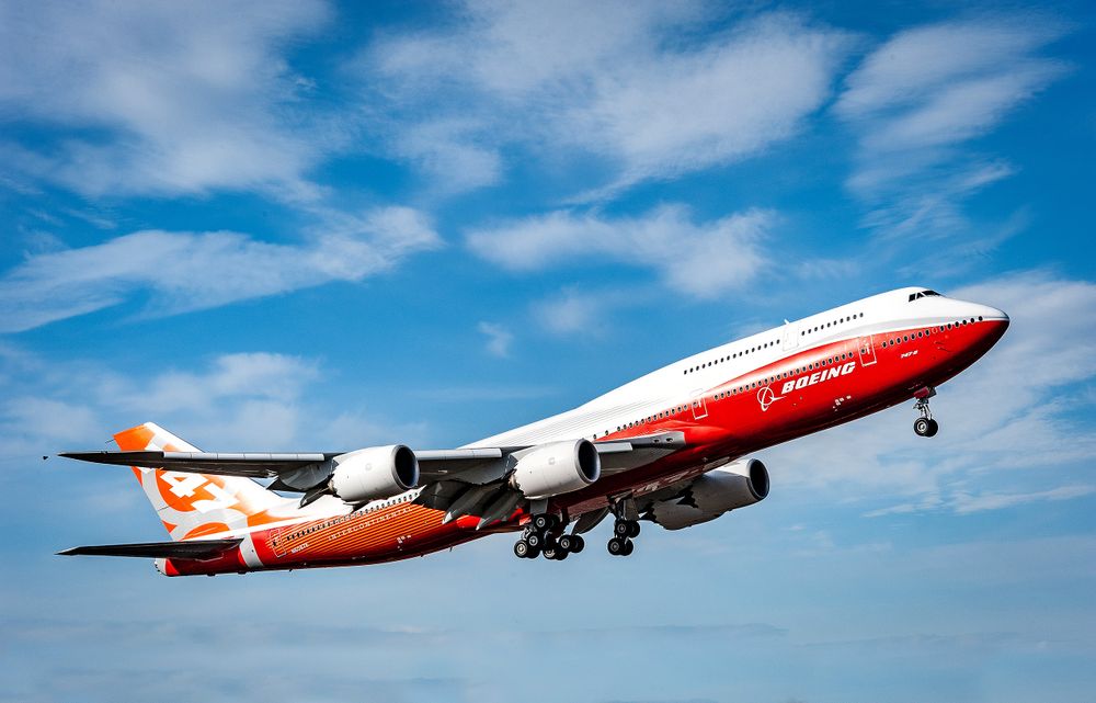 Boeing 747-8 First flight boeing.747-8_18-2 copy 3.jpg