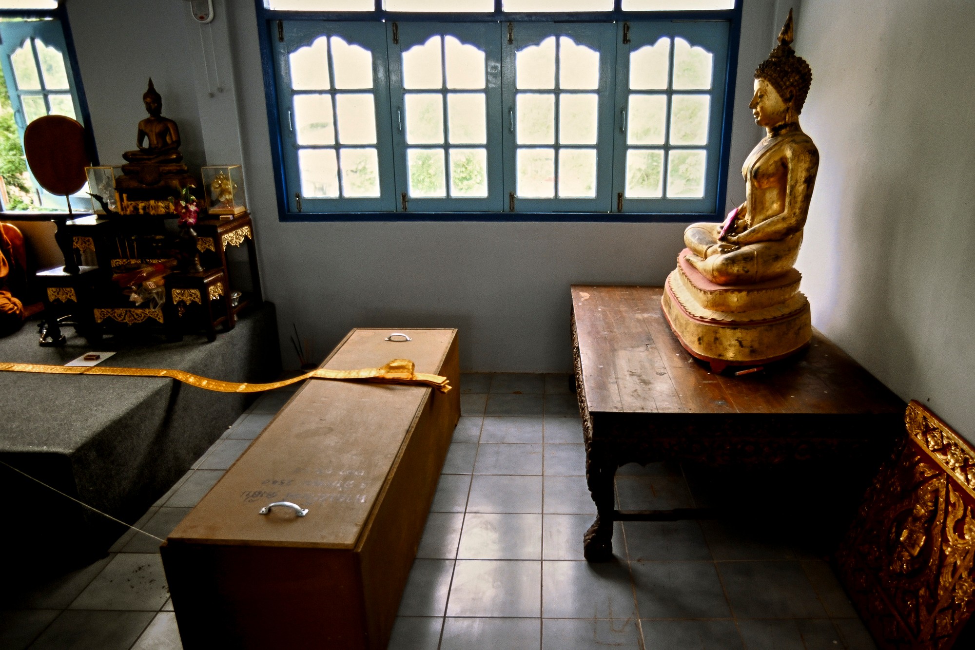 AIDS.TEMPLE_0004.jpg