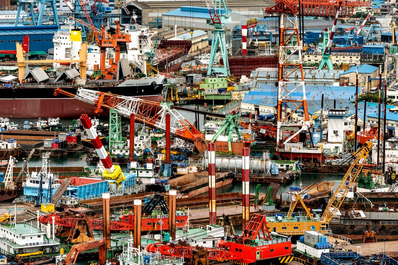 Shipyards. Pusan, Korea BSC_8523-SharpenAI-Softness.jpg