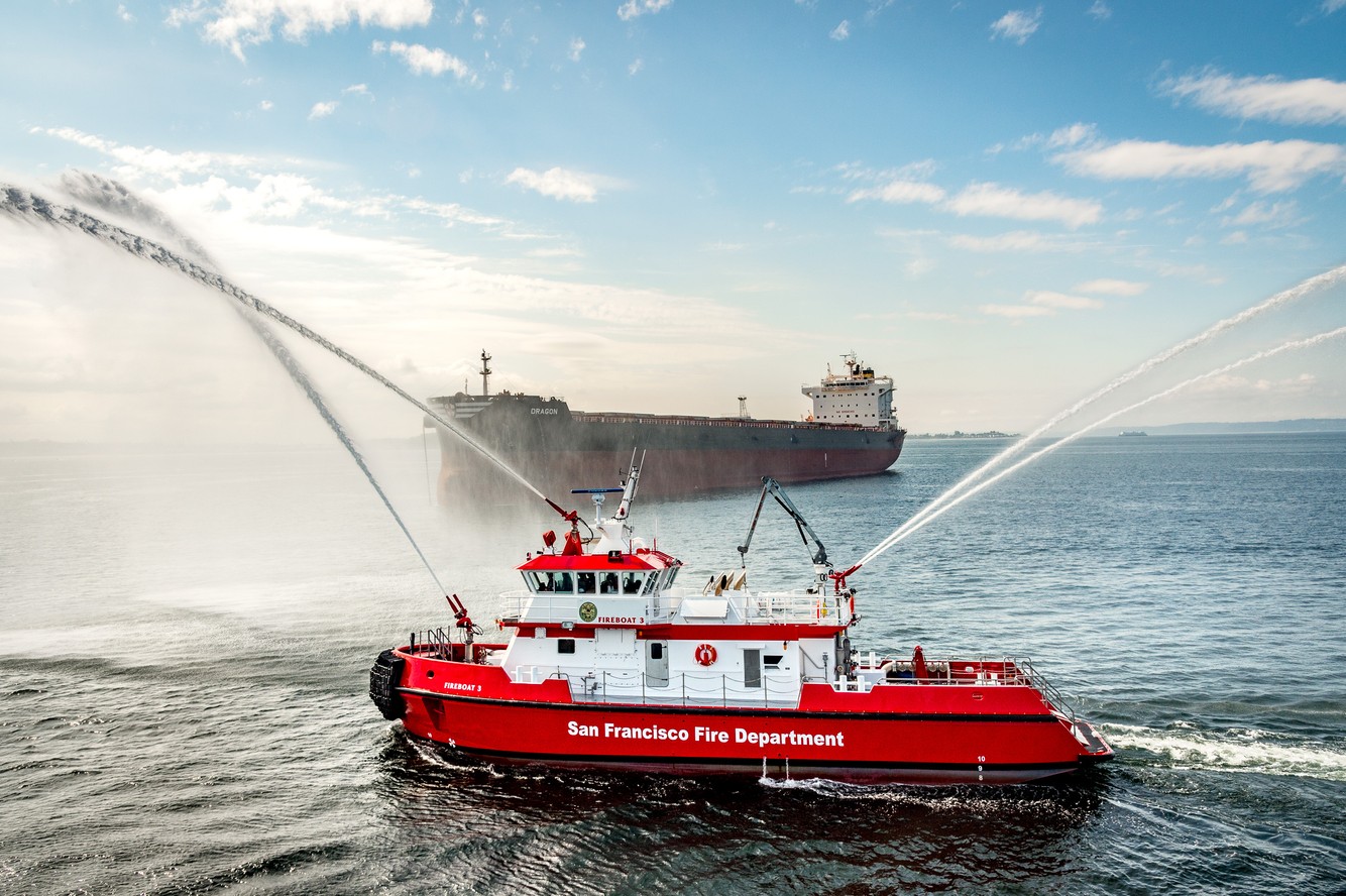 SFFD.FIREBOAT_012-5 copy.jpg