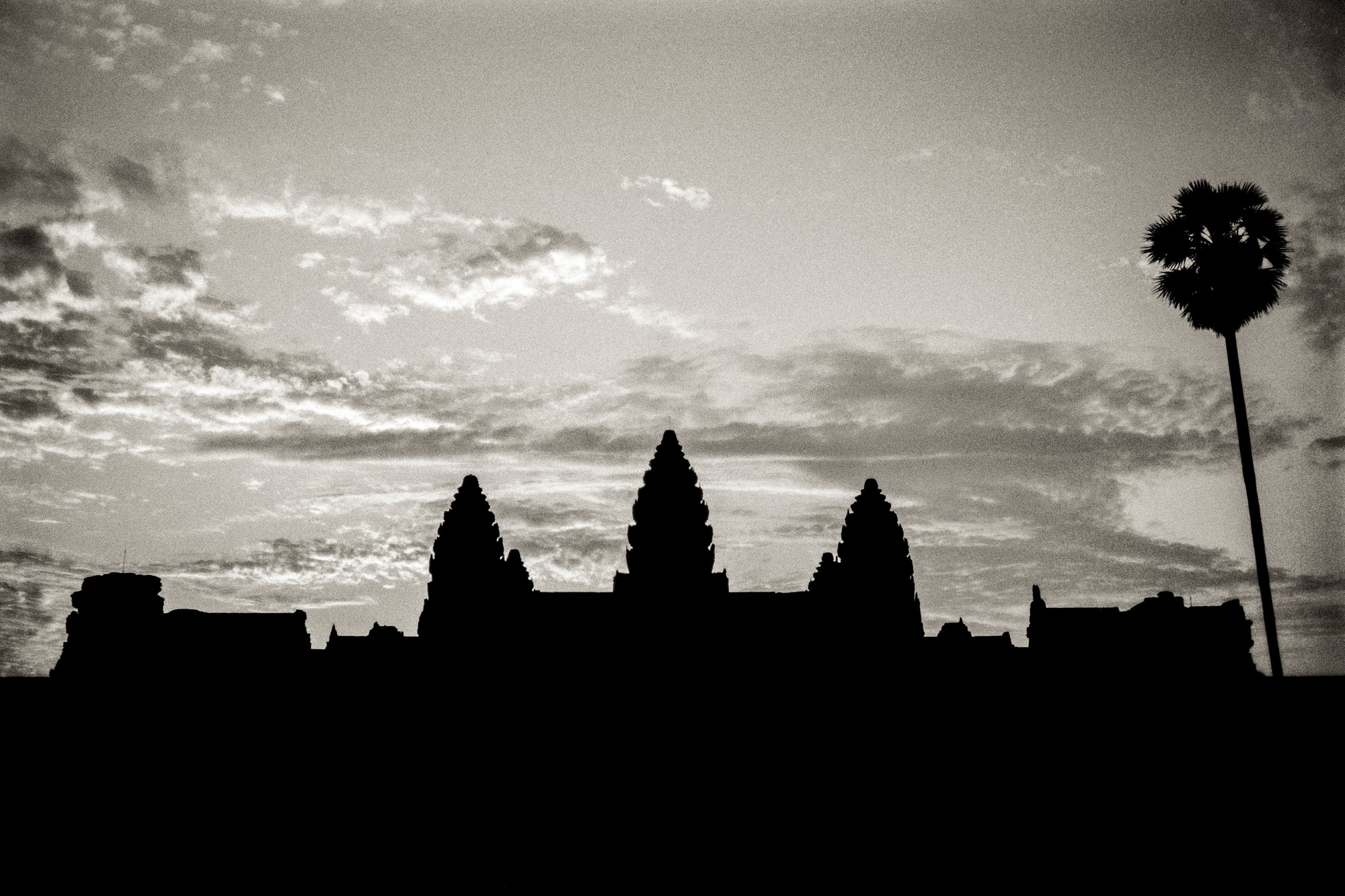 ANGKOR.F1.4_0696-Edit.jpg