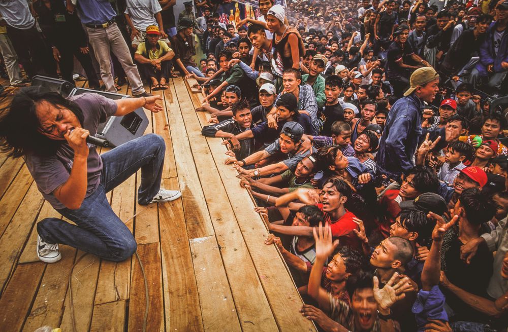 Lay Phyu: Burma's First Rock Star. burma.rock-3.jpg