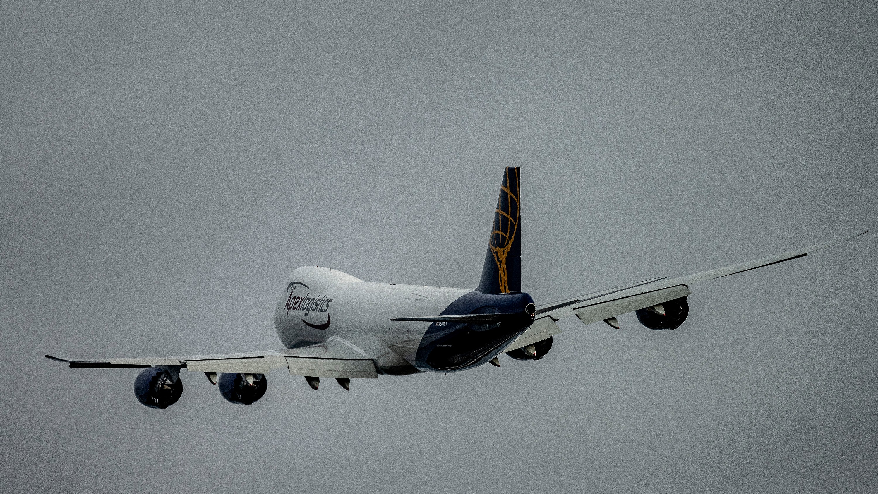 BOEING.747-8.FINAL_787-2.jpg