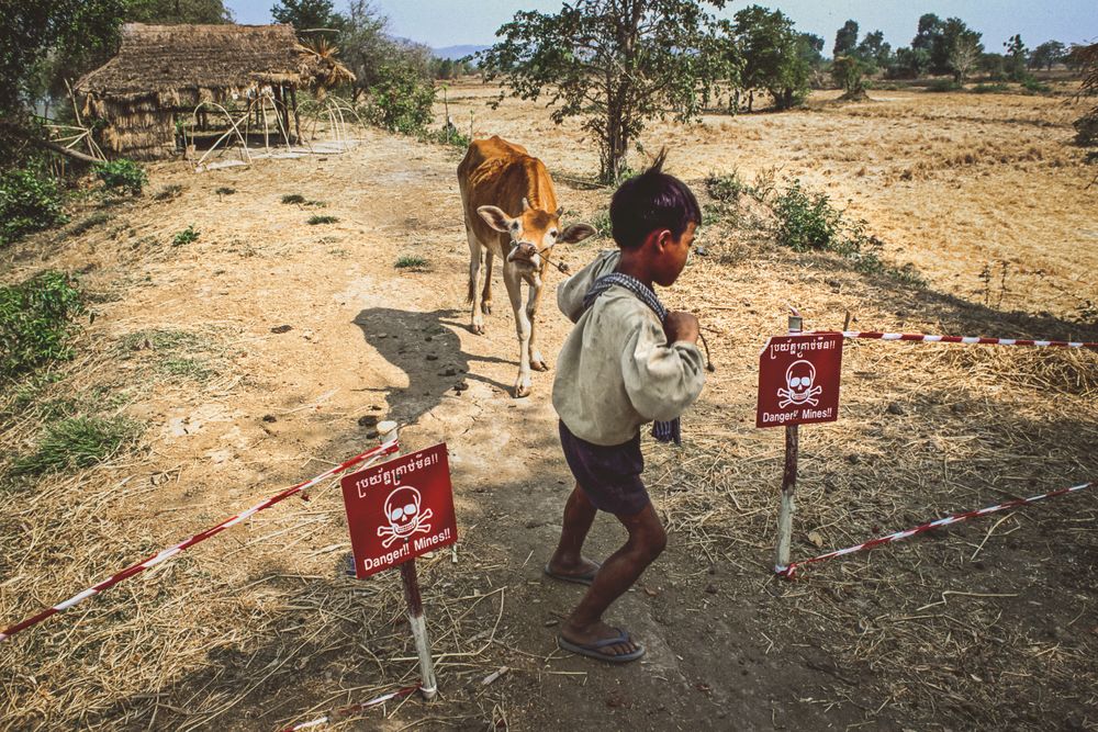 Landmines in Cambodia landmines.cambodia_11 copy.jpg