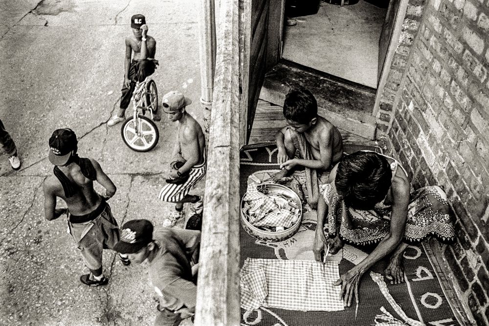 Cambodian American gangs in the US. cambodians.usa_78 copy.jpg