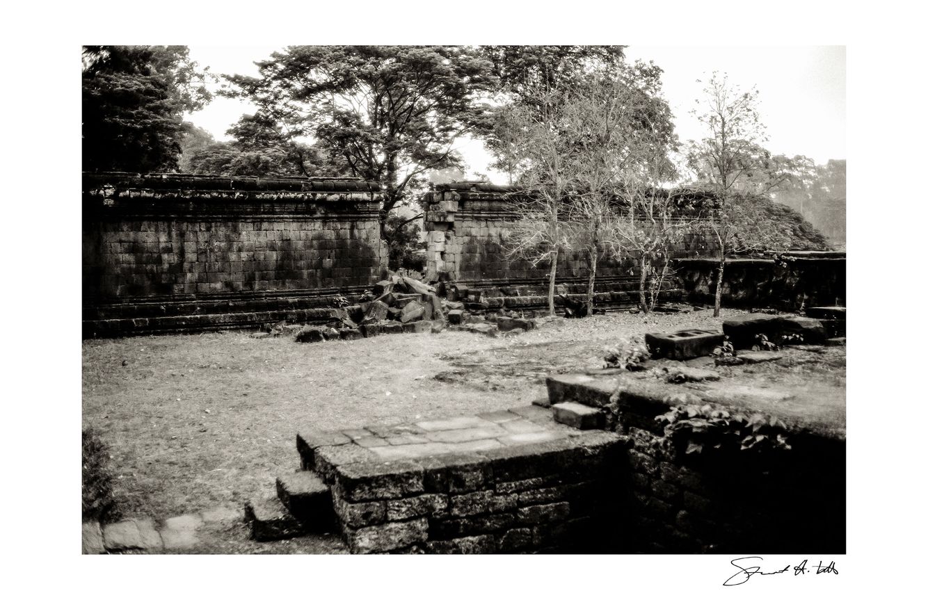 Lightroom (Angkor_017.tif) copy.jpg