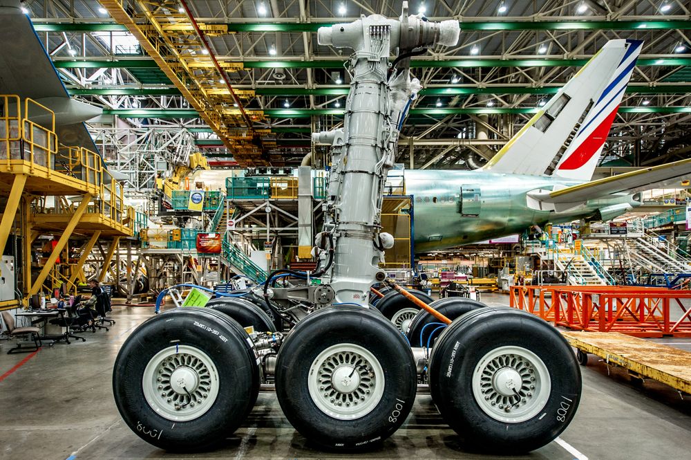 Boeing 777 Undercarriage. Everett, WA DSC_6656-3 copy.jpg