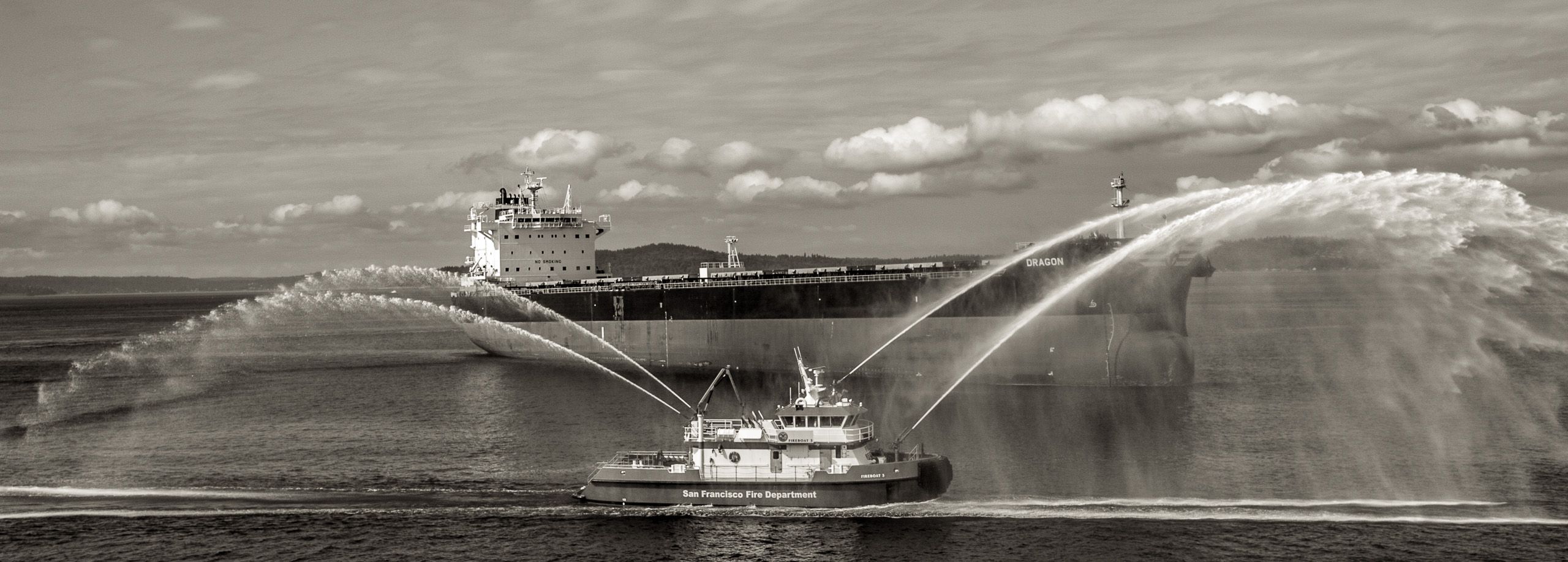 SFFD.FIREBOAT_061.jpg