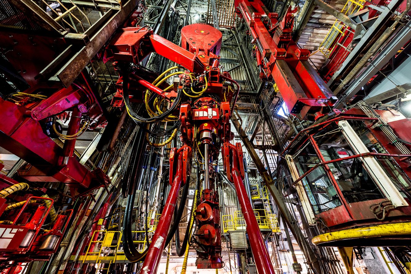 Polar Pioneer Arctic oil exploration. shell.polar.pioneer_30-2.jpg