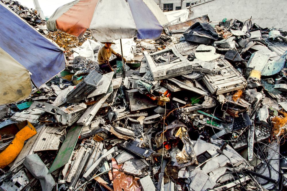 Illegal e-waste. Taizhou, China ewaste-2 copy.jpg
