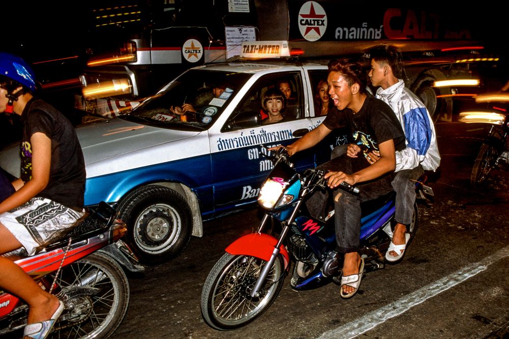 The "Flies". Illegal motorcycle racers. Bangkok, Thailand bangkok.flies_02 copy.jpg