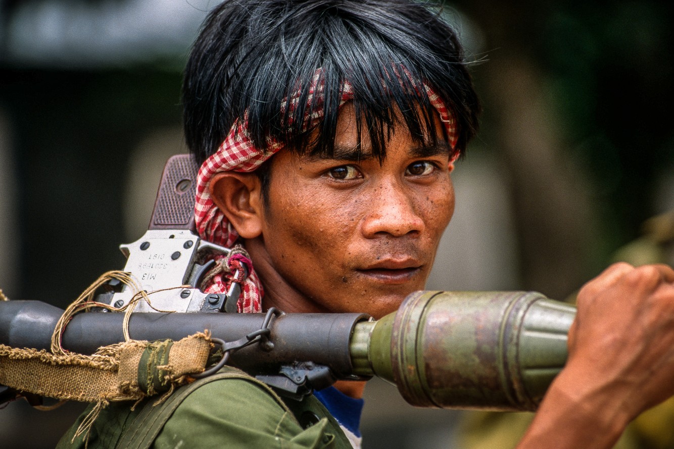 Khmer Rouge. Cambodia military.cambodia_04-2.jpg