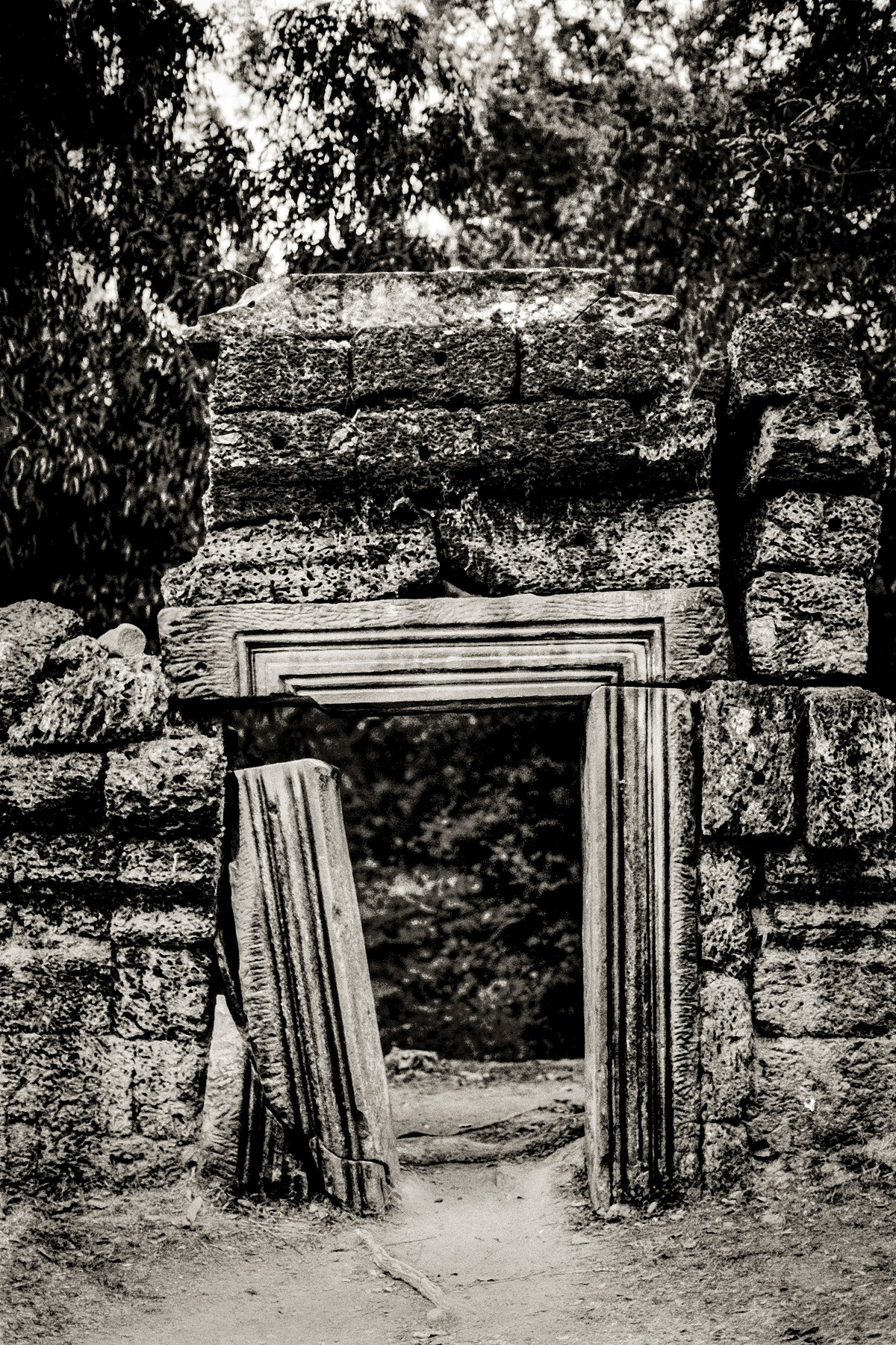 ANGKOR.F1.4_0413-Edit.jpg