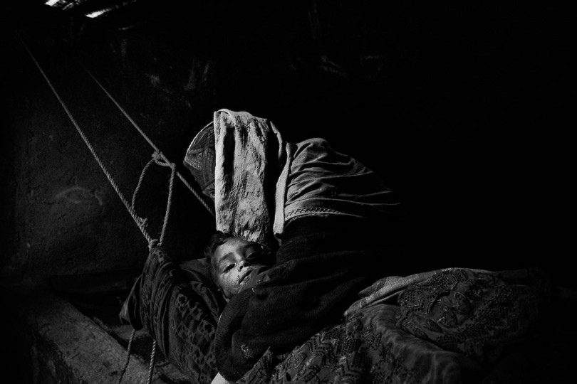 ak-kimoto-unicef010-10-01-data.jpg