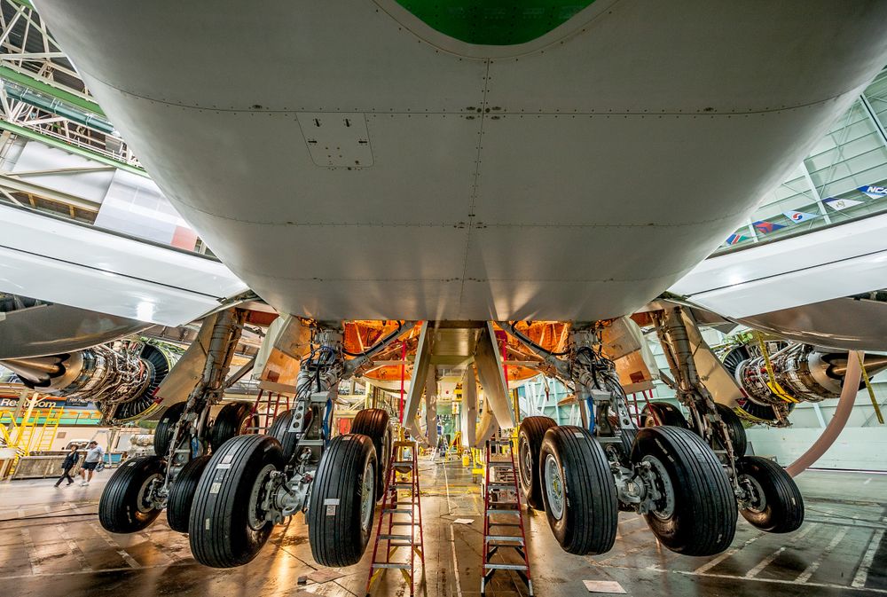 Boeing 747-800. Everett, WA boeing.747_03.jpg