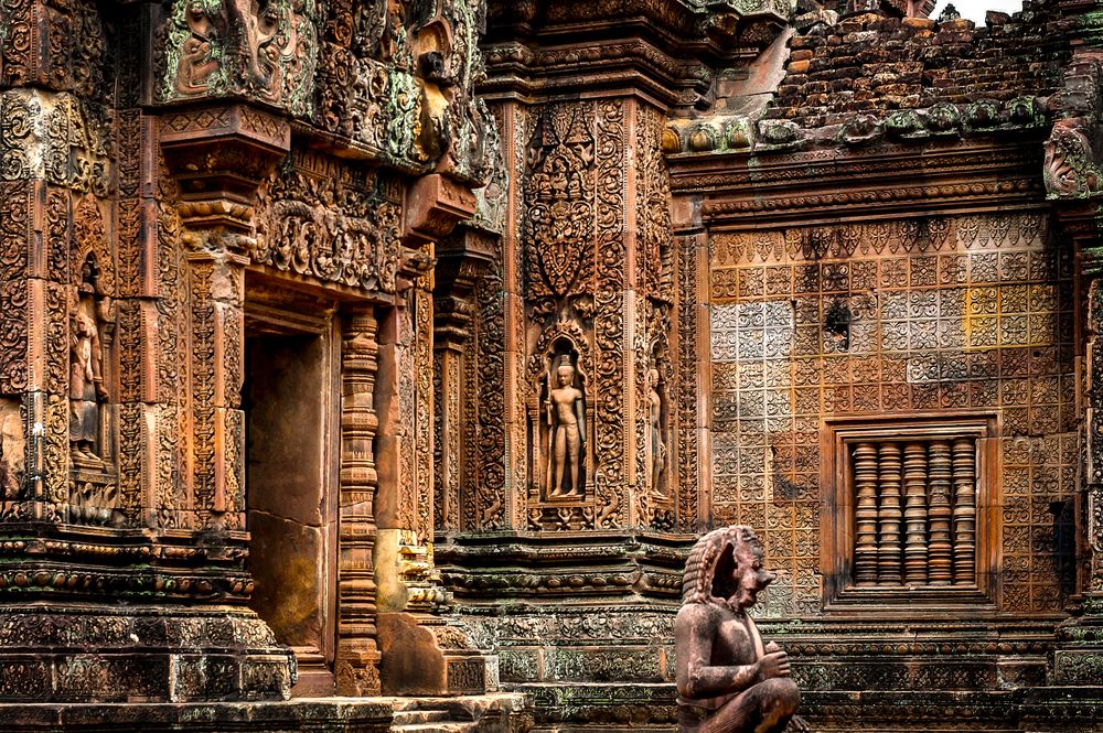 Banteay Srei, Cambodia DSC_5847-2.jpg
