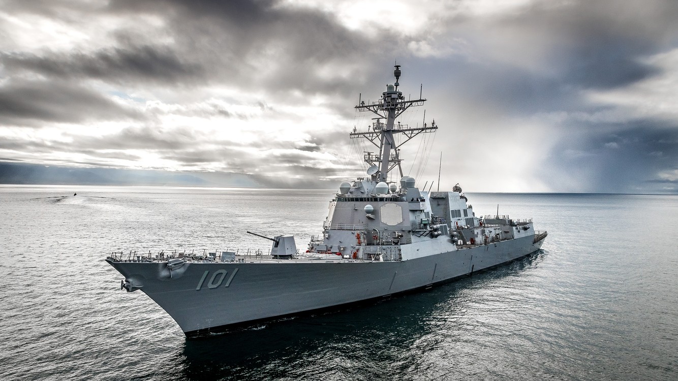 US Navy Destroyer. Sea trials.