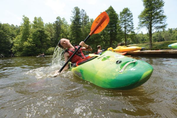 kayakB03.jpg