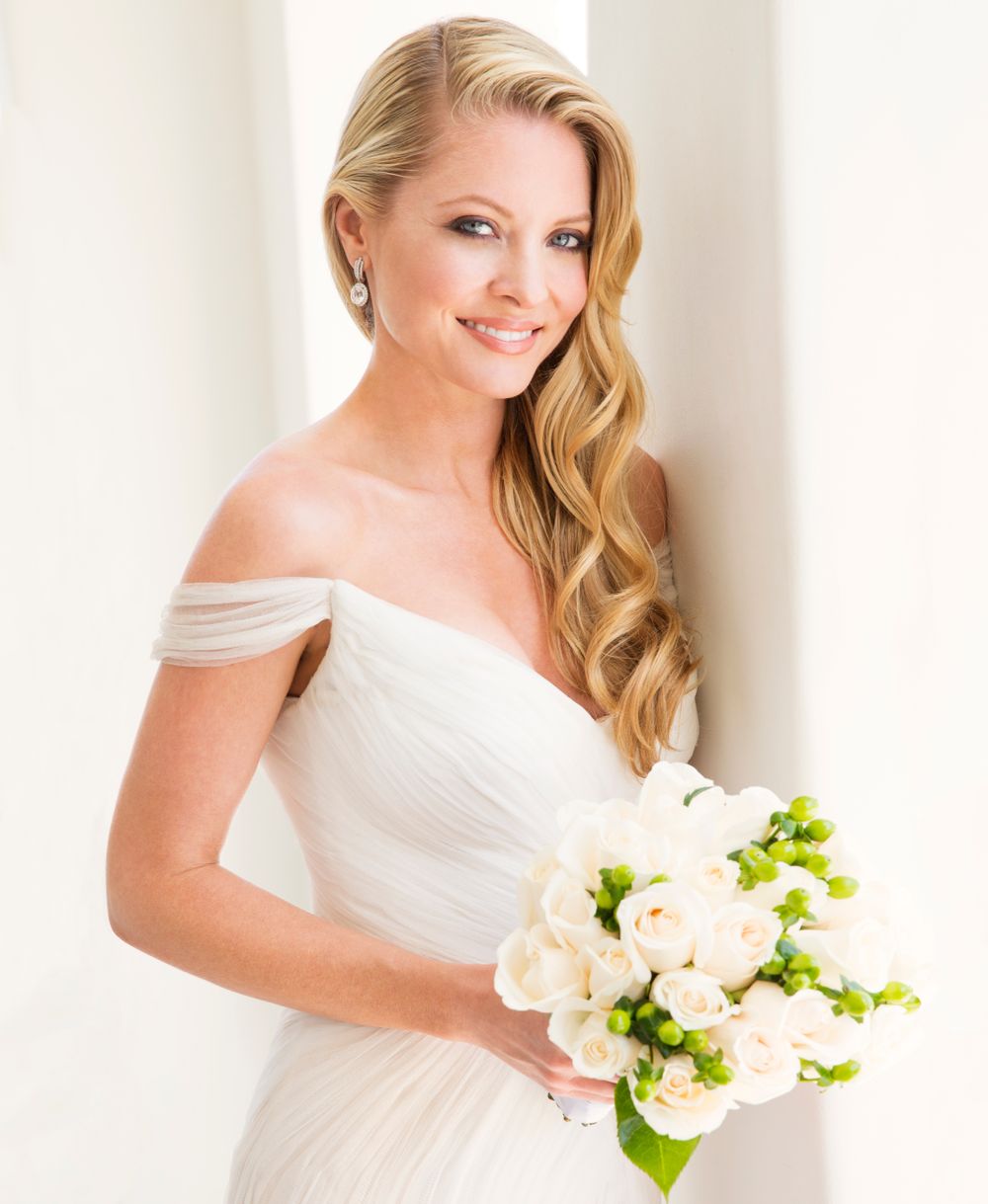 Calabasas, Bride, CV Lux Magazine, Wedding, Bouquet, Bridal Bouquet Calabasas Bride CVLUX Magazine