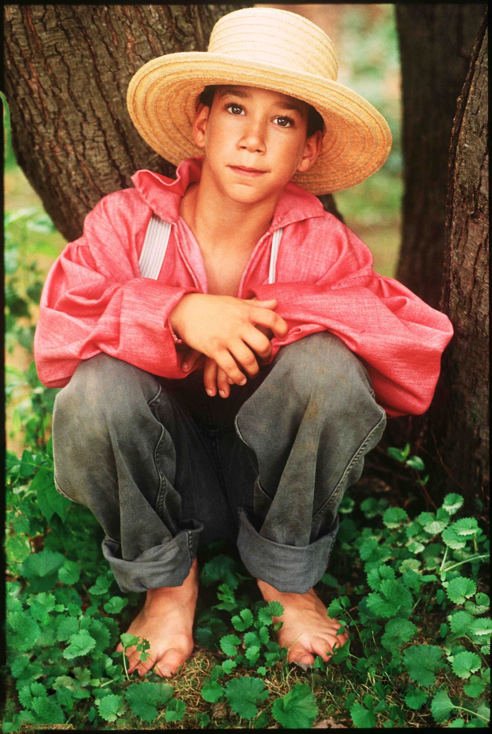 Boy, Amish, Amish Kids, Red Shirt, Outside Amish Kids