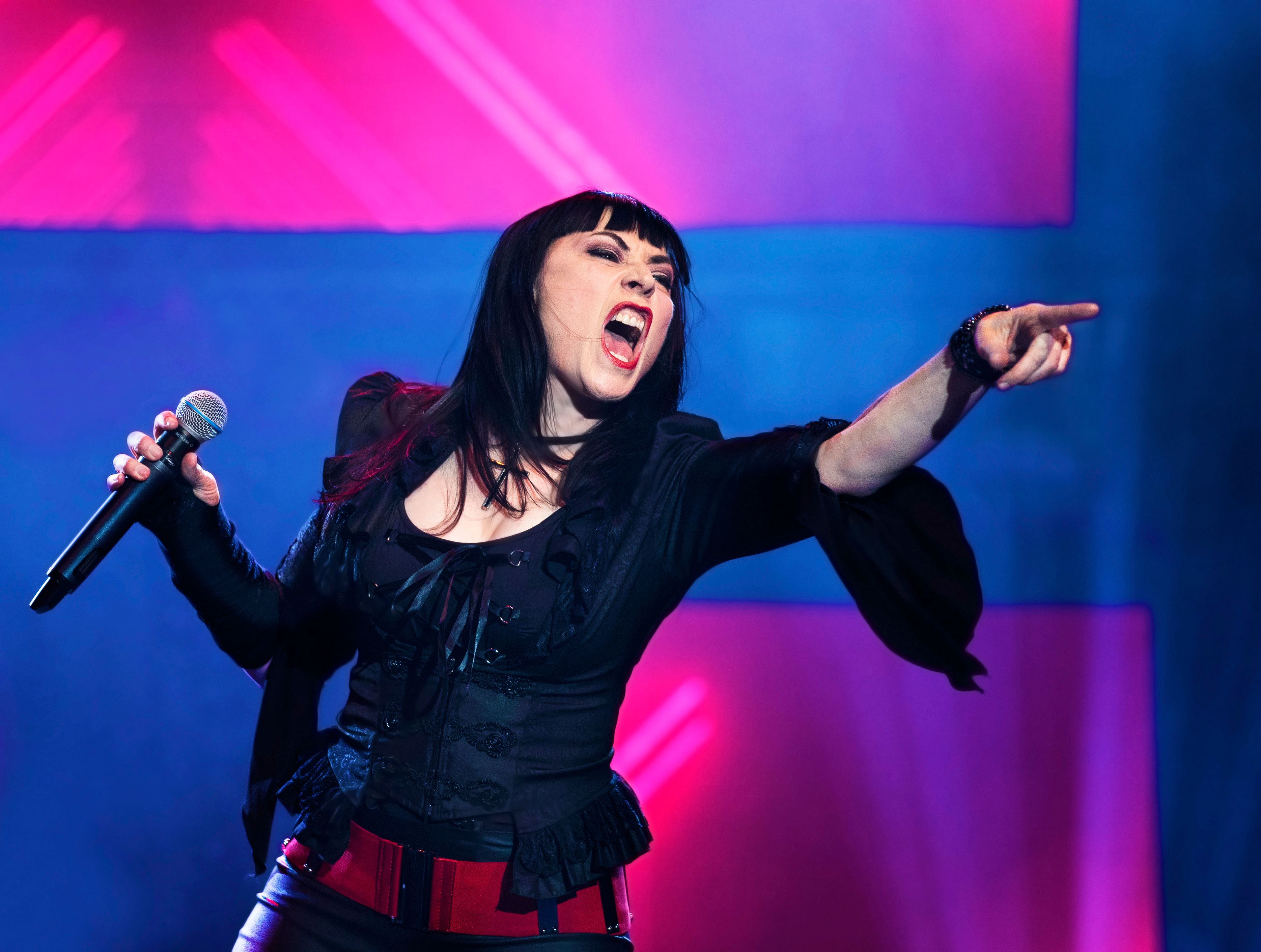 WEB-KATS-MJEVOLUTION-MARXX-21-bh 001.JPG