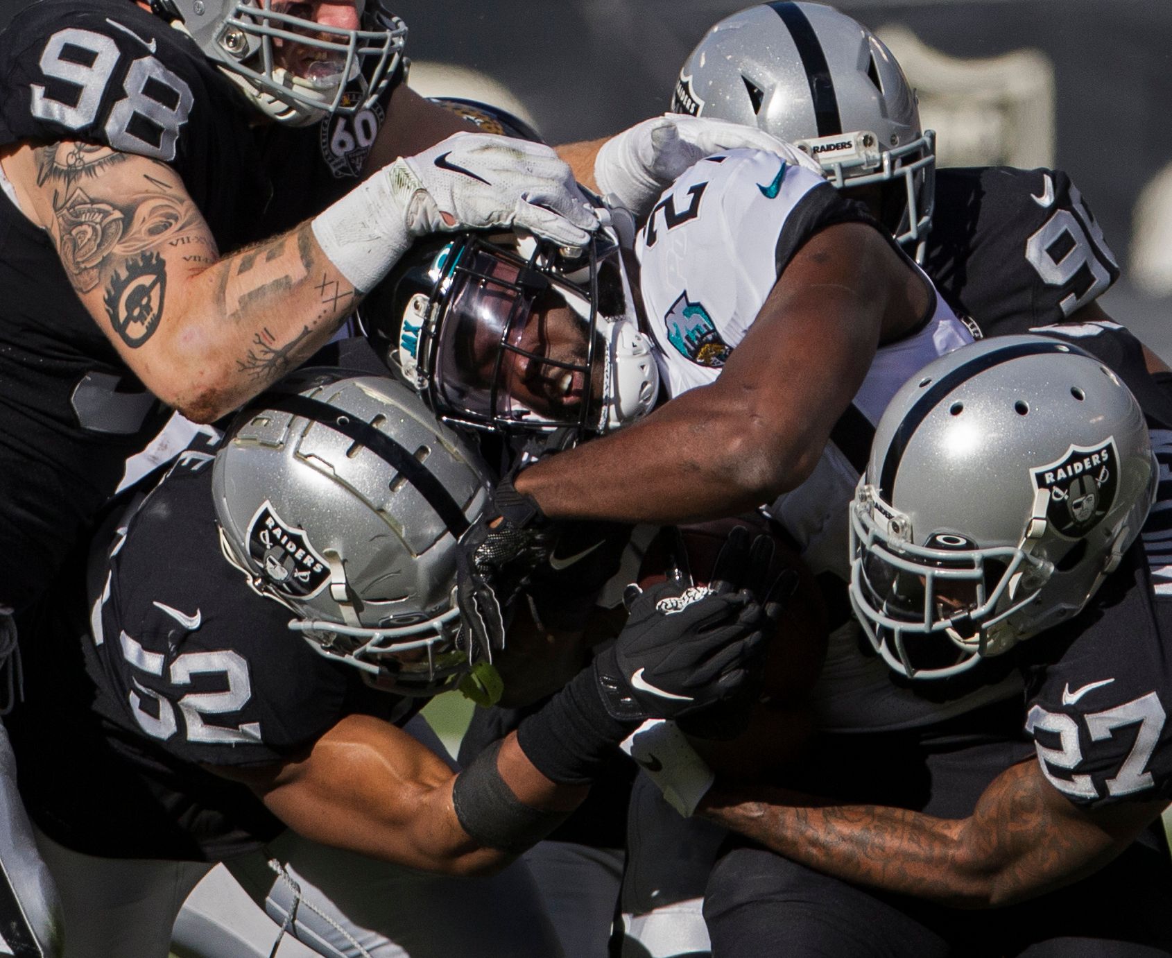 FBN-RAIDERS-DEC16-19-bh 035.JPG