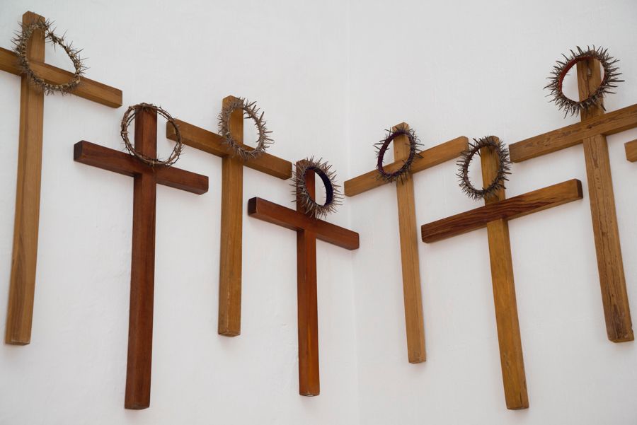 Each one her cross, 2015