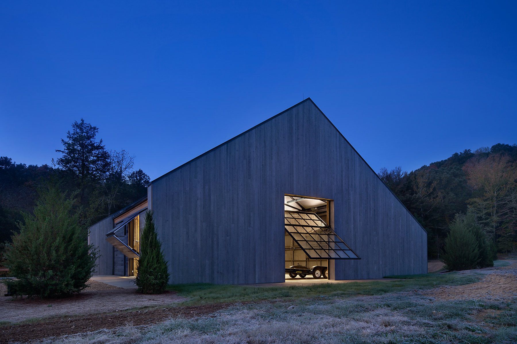 Tennessee Farmhouse | Private Residence | Nashville, TNArchitect - Meyer Davis Studio