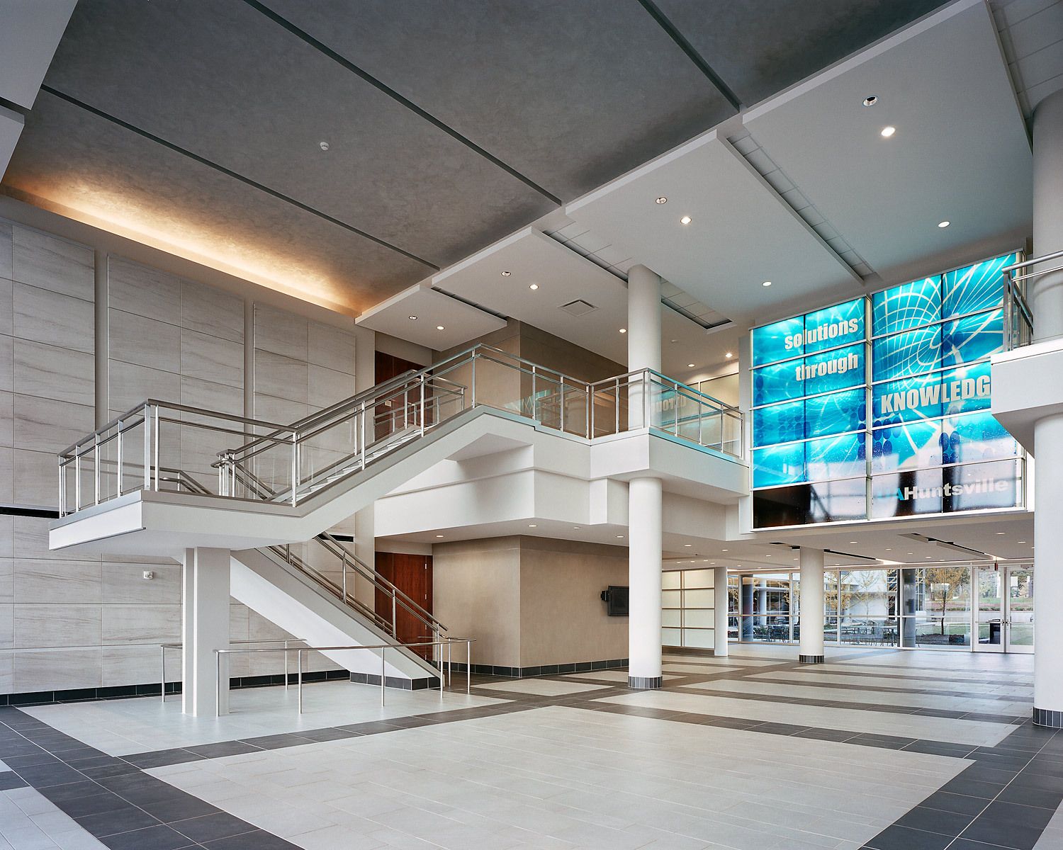 Shelby Center for Science and Technology | University of Alabama in Huntsville | Huntsville, ALGeneral Contractor - Turner Construction Company