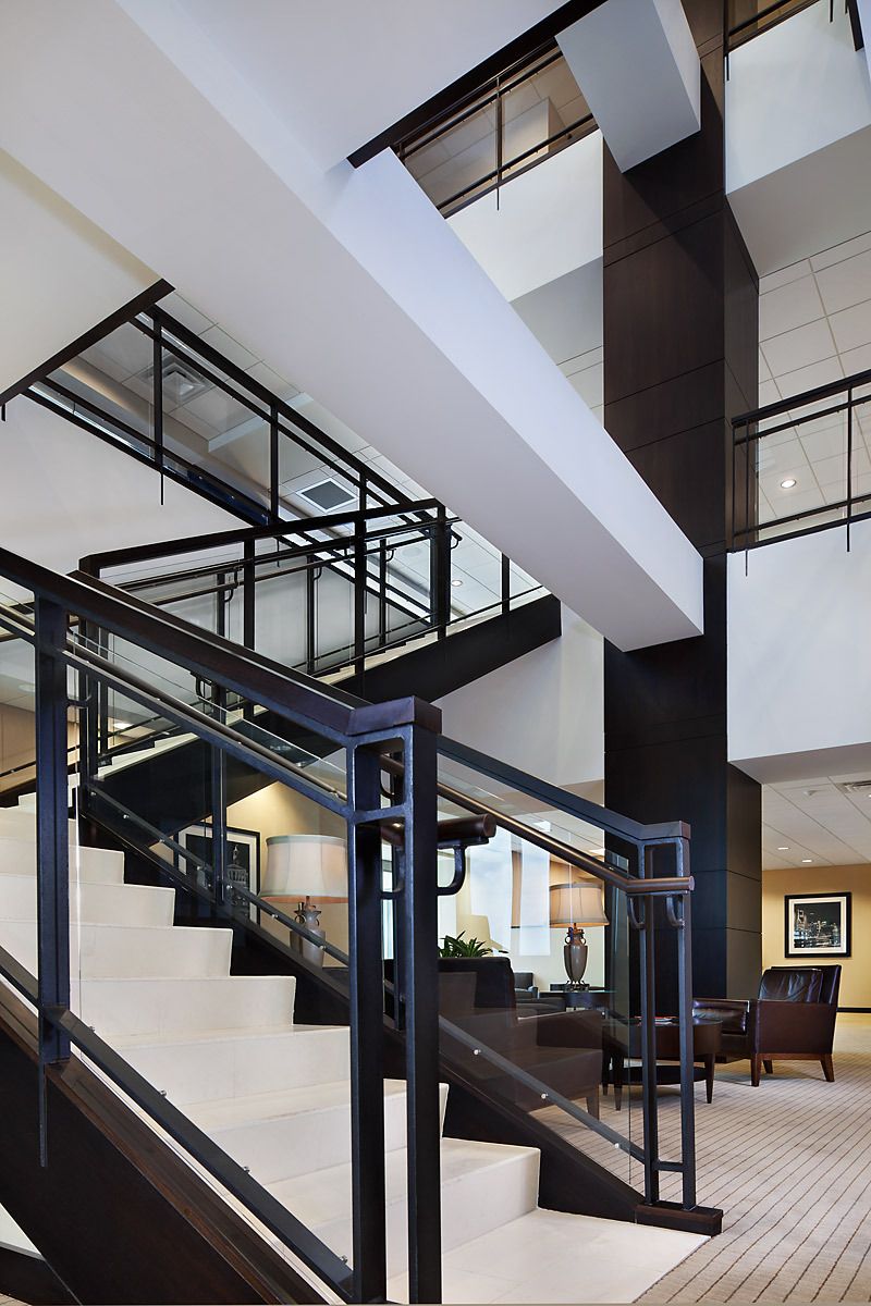 Adams and Reese Law Offices | Fifth Third Center | Nashville, TNArchitect - STG DesignGeneral Contractor - Solomon Builders