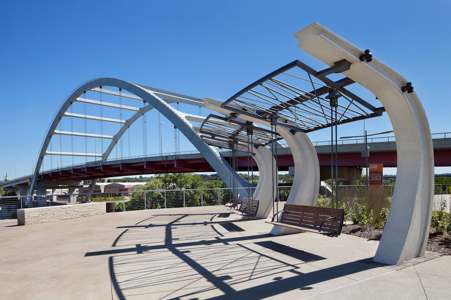 Nashville Riverfront Park and Ascend Amphitheater | Nashville, TNGeneral Contractor - Skanska