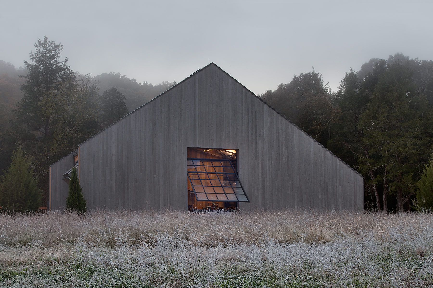 Tennessee Farmhouse | Private Residence | Nashville, TNArchitect - Meyer Davis Studio