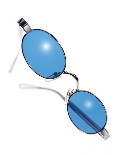 1sunglasses_blue_rethemeyer.jpg