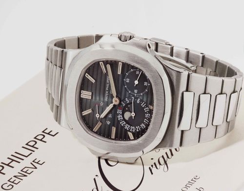 Patek-Nautilus-side.jpg