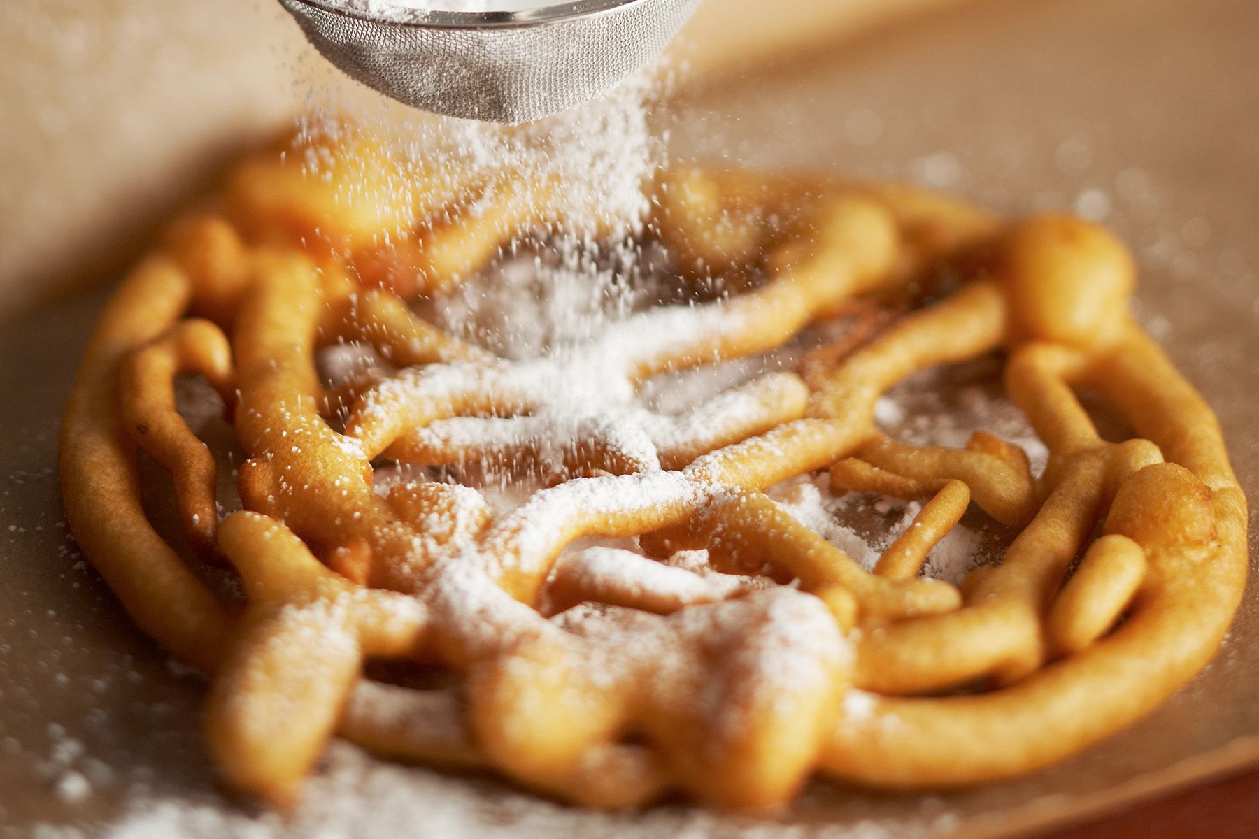 1r3741_funnelcakes_020v1pf.jpg